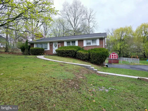 $240,000 | 15421 Shamrock Road Southwest, Cumberland, MD 21502