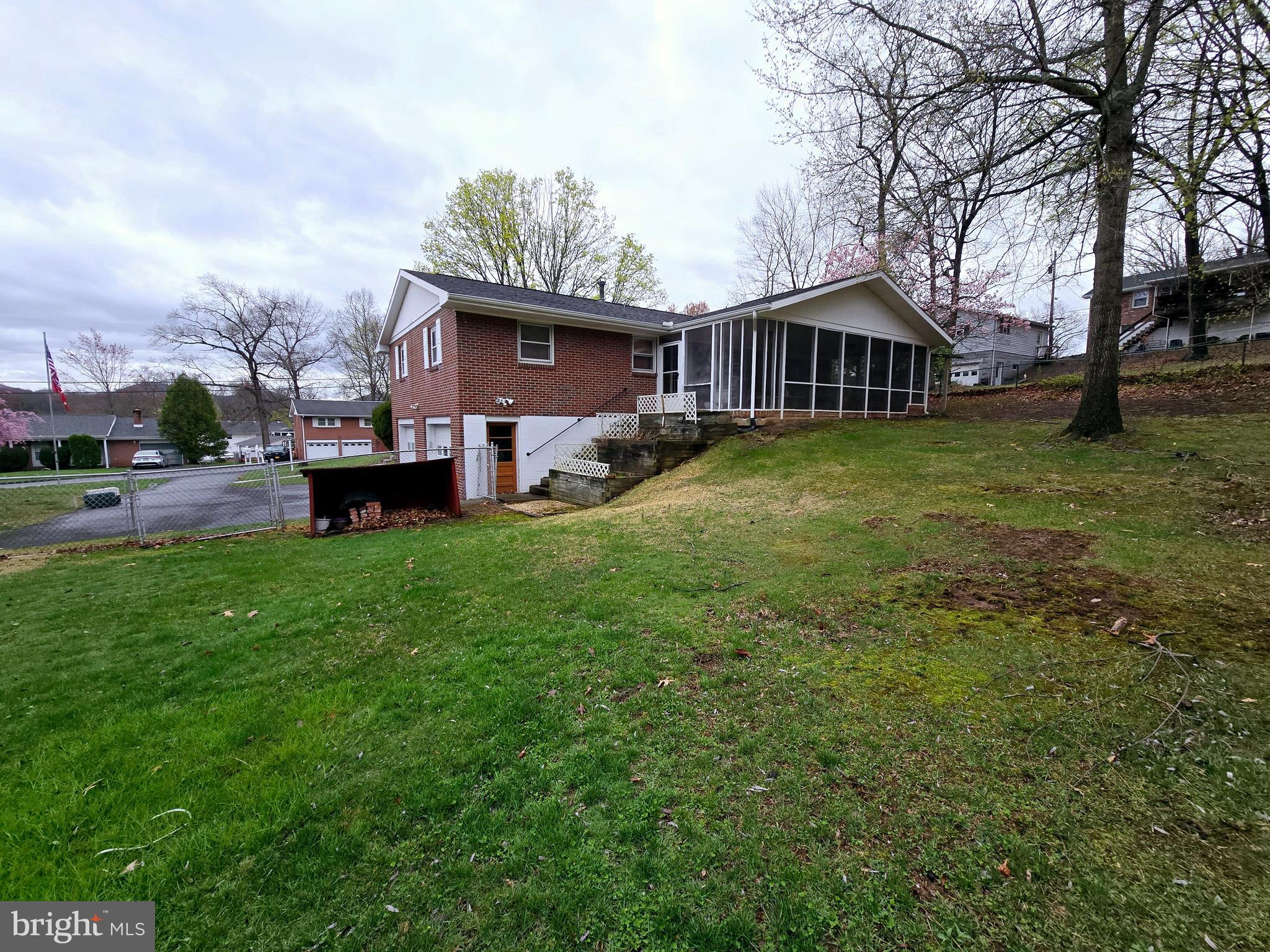 15421 Shamrock Road Southwest Cumberland, MD 21502 - Photo 7 of 36