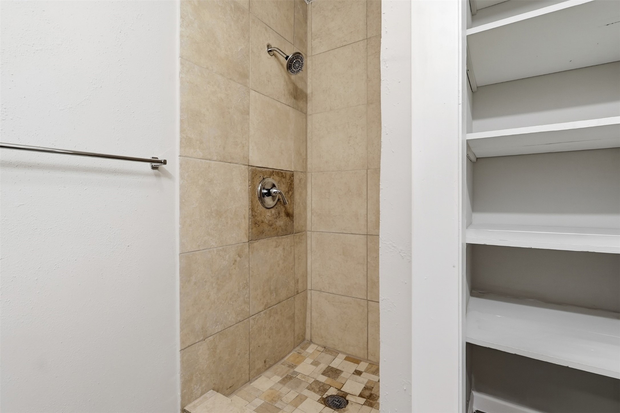 4767 Beechaven Street Houston, TX 77053 - Photo 15 of 26 a bathroom with a shower