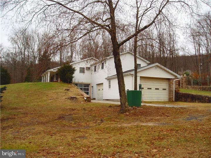 1503 Coldsprings Road Pottstown, PA 19465 - Photo 12 of 28 Gallery Image 12