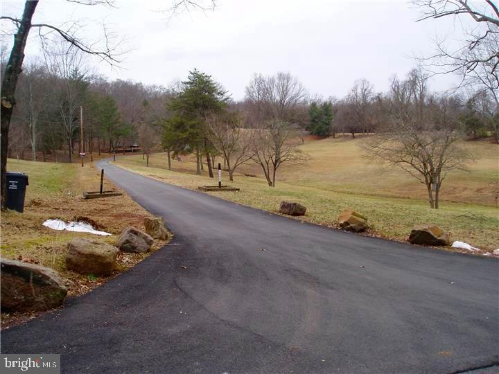 1503 Coldsprings Road Pottstown, PA 19465 - Photo 3 of 28 Gallery Image 3