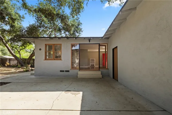 $838,888 | 277 East Green Street, Claremont, CA 91711