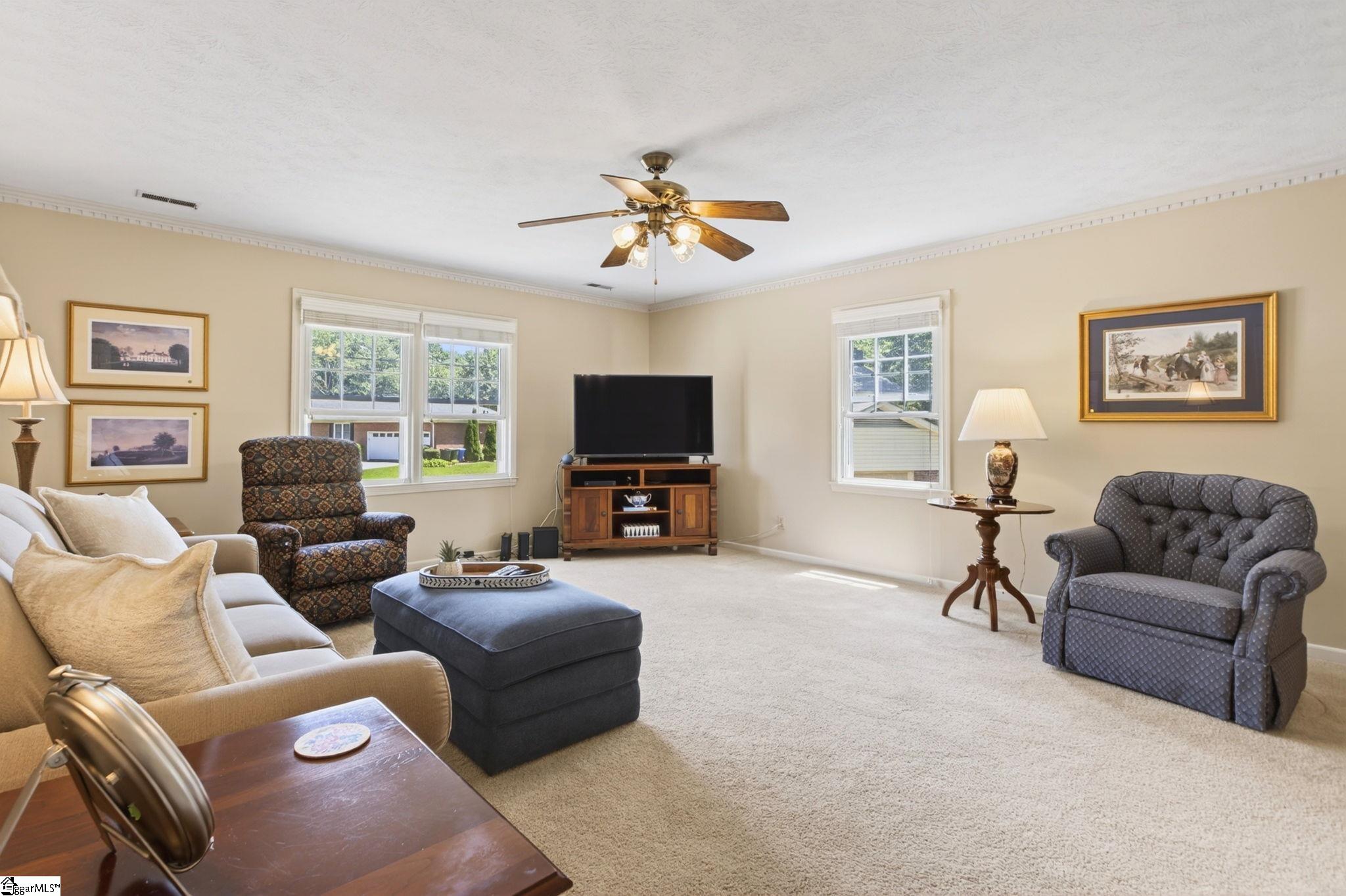 6 Royal Oak Court Greenville, SC 29607 - Photo 5 of 50