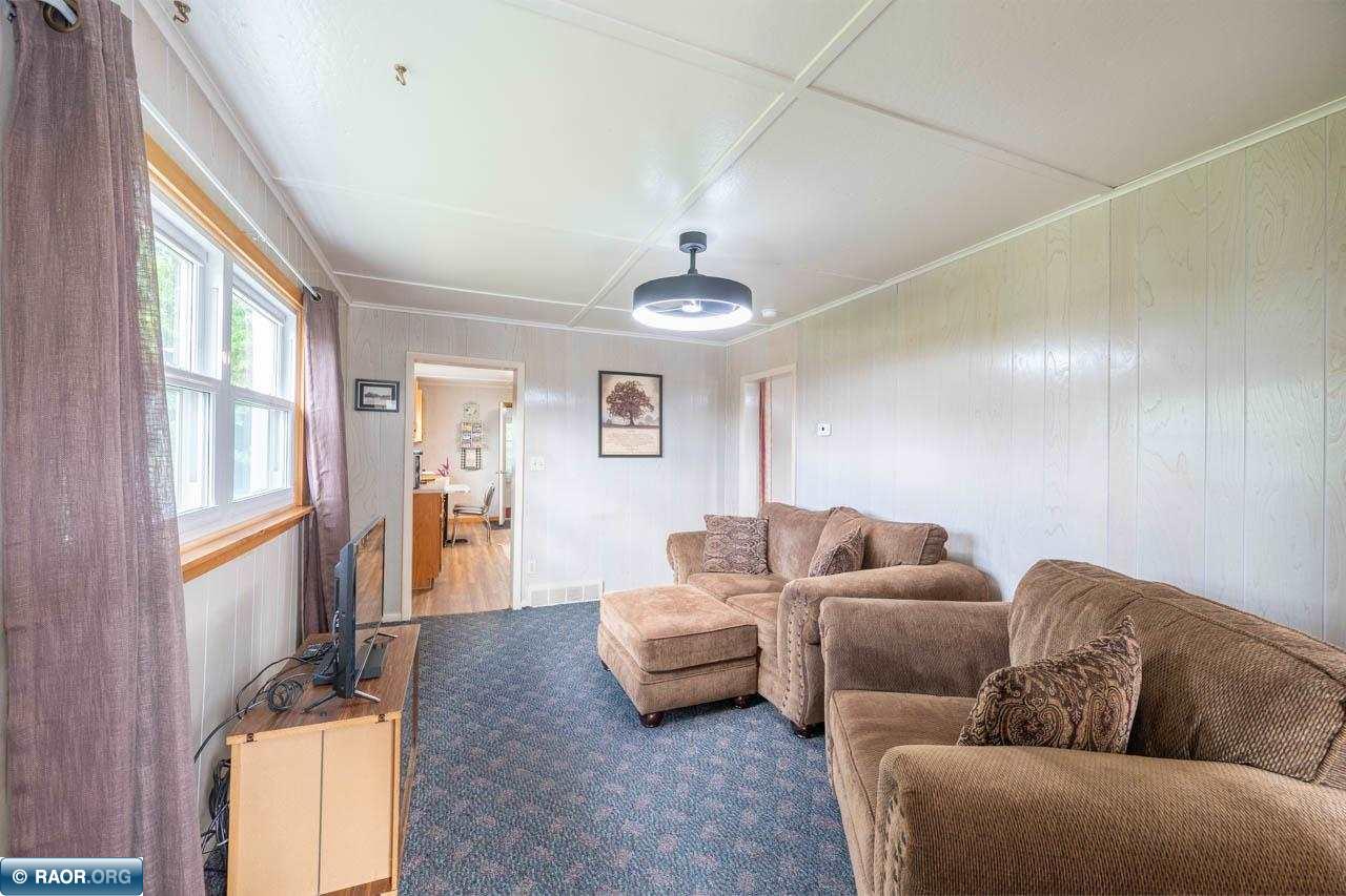 903 Gary Street Calumet, MN 55716 - Photo 8 of 47