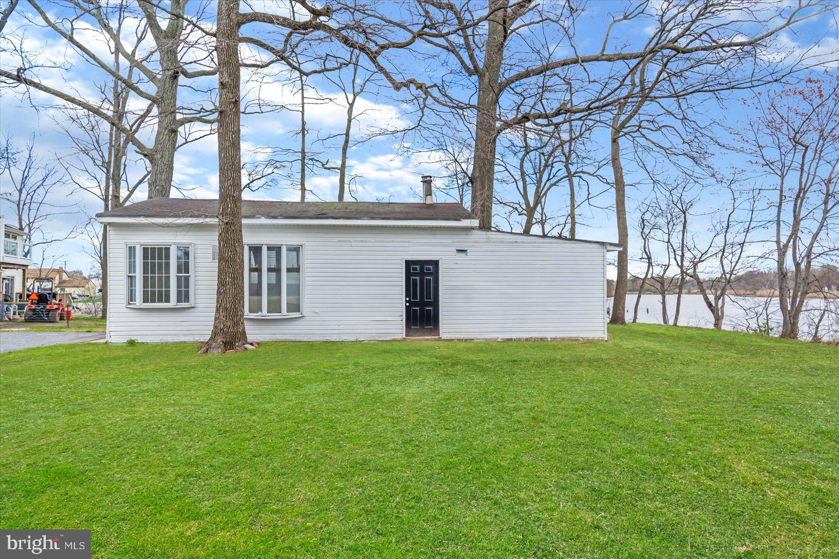 709 Riverside Drive Essex, MD 21221 - Photo 11 of 72 Gallery Image 11