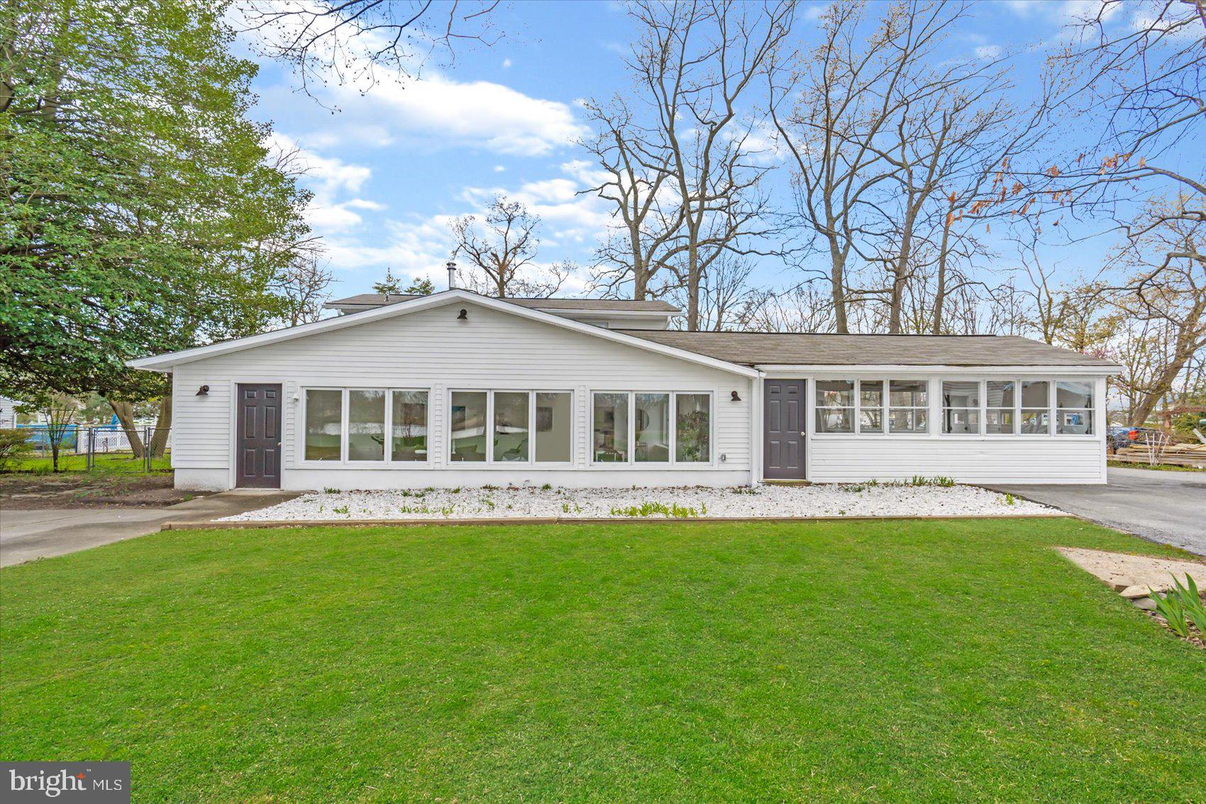 709 Riverside Drive Essex, MD 21221 - Photo 5 of 72 Gallery Image 5