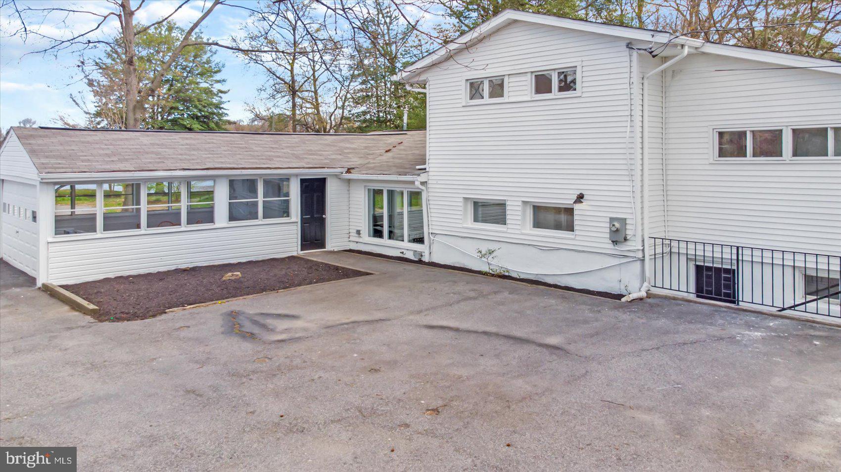 709 Riverside Drive Essex, MD 21221 - Photo 53 of 72 Gallery Image 53