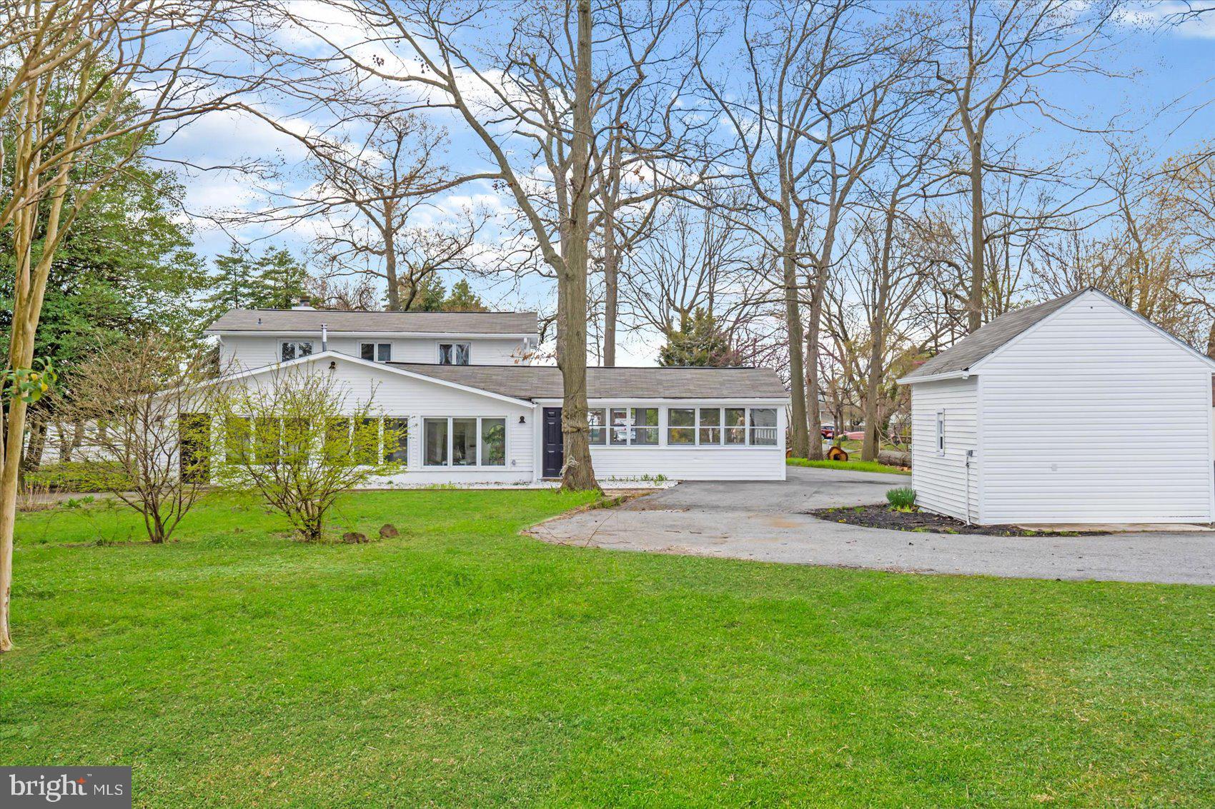 709 Riverside Drive Essex, MD 21221 - Photo 10 of 72 Gallery Image 10