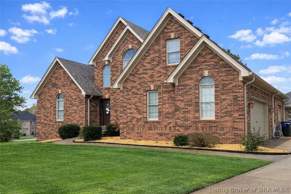 $545,000 | 3048 Wolf Den Court, New Albany, IN 47150