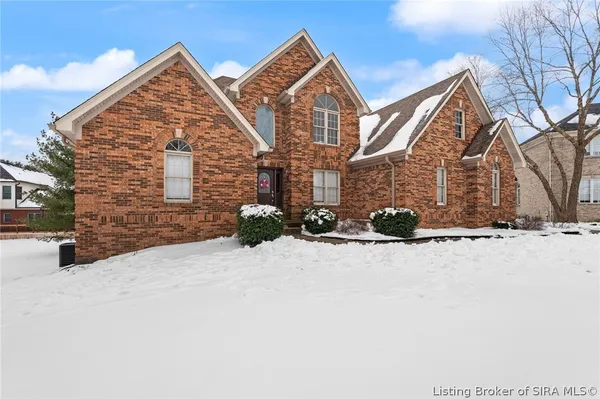 $560,000 | 3048 Wolf Den Court, New Albany, IN 47150