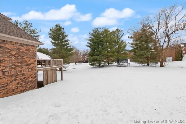 $560,000 | 3048 Wolf Den Court, New Albany, IN 47150
