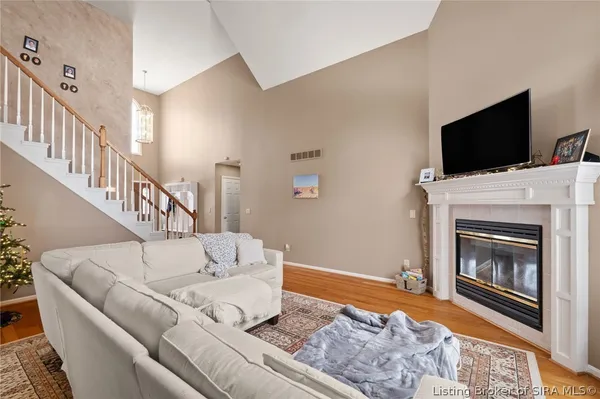 $560,000 | 3048 Wolf Den Court, New Albany, IN 47150