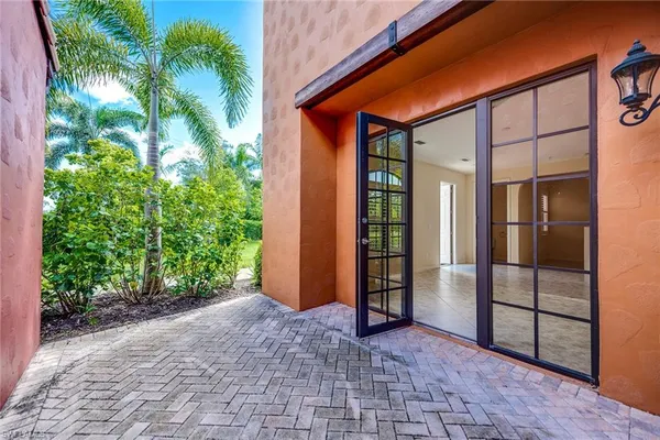 a view of a golf course with a garden