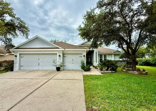$3,500 | 4301 River Close Boulevard, Valrico, FL 33596