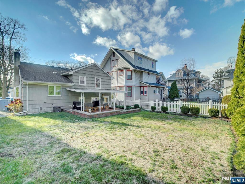 121 Woodland Avenue Rutherford, NJ 07070 - Photo 24 of 24