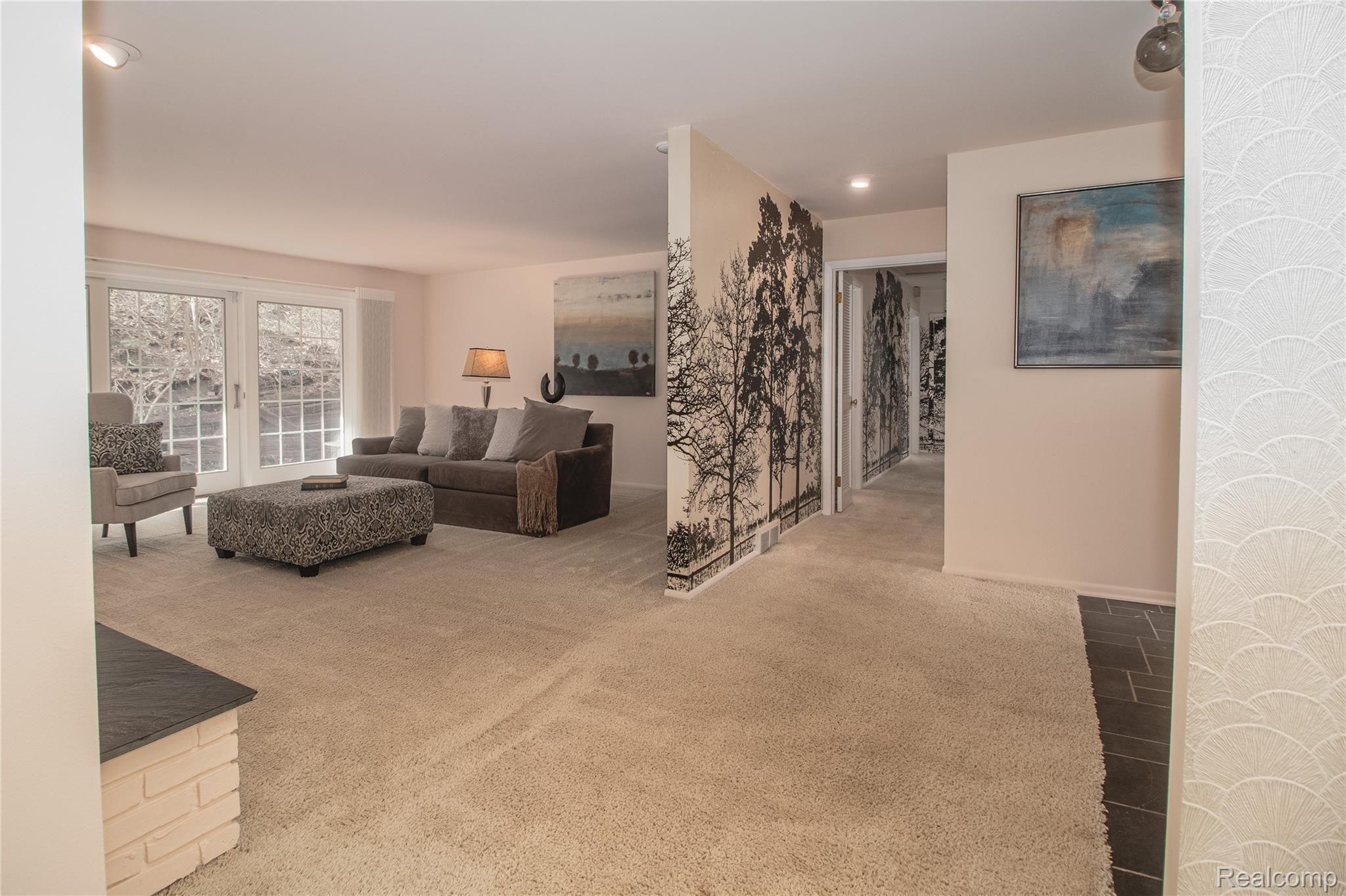 2955 Devonshire Road Ann Arbor, MI 48104 - Photo 15 of 40 IMG_8180-Edit.jpg