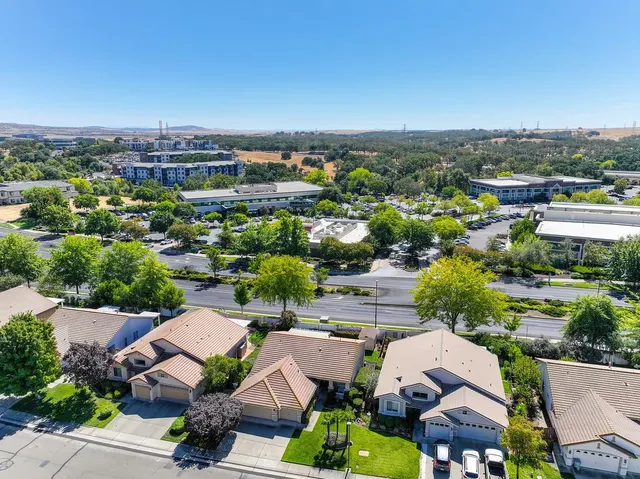 $692,000 | 1121 Penrod Court, Folsom, CA 95630