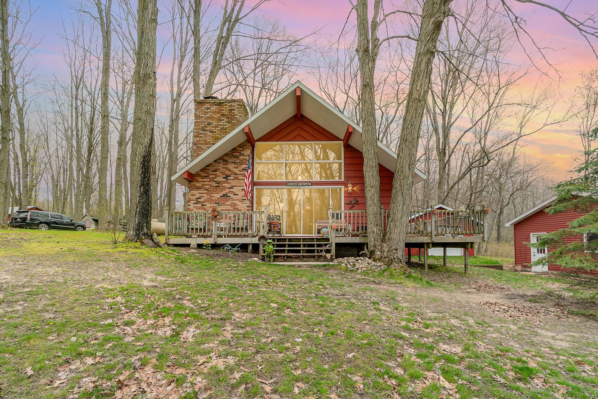2305 Rollway Road Gladwin, MI 48624 - Photo 2 of 35 Gallery Image 2