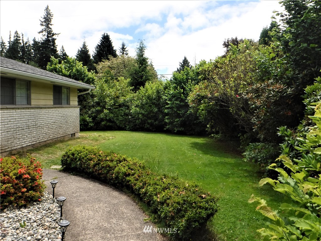 308 Pioneer Road Aberdeen, WA 98520 - Photo 2 of 36 Gallery Image 2