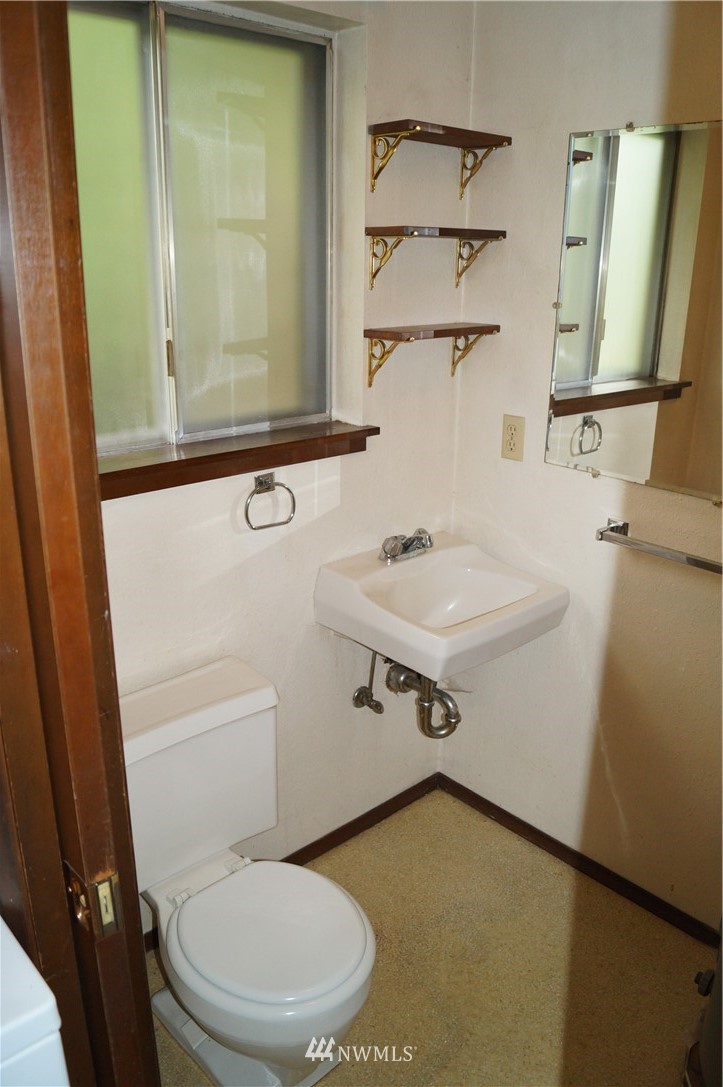 308 Pioneer Road Aberdeen, WA 98520 - Photo 16 of 36 Gallery Image 16