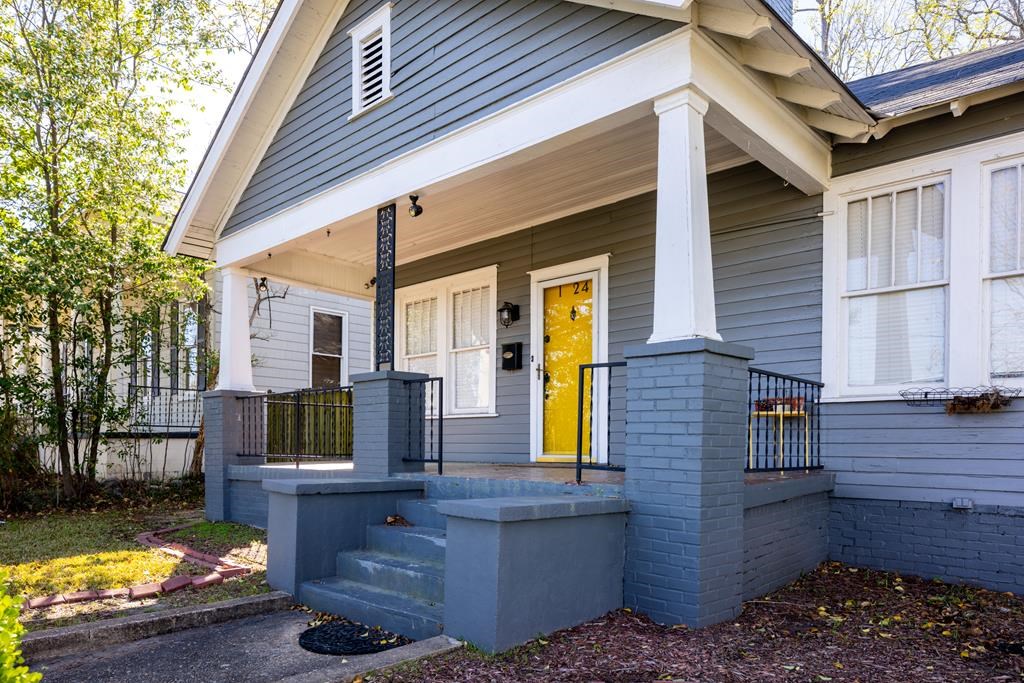 1024 18th Street Columbus, GA 31901 - Photo 19 of 20 a view of backyard of house with outdoor seating