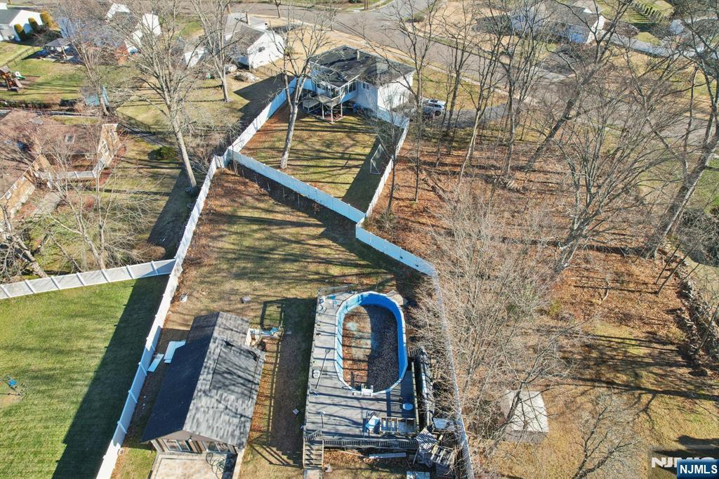 24 Holmes Lane Wayne, NJ 07470 - Photo 43 of 47 a view of statue on the roof deck