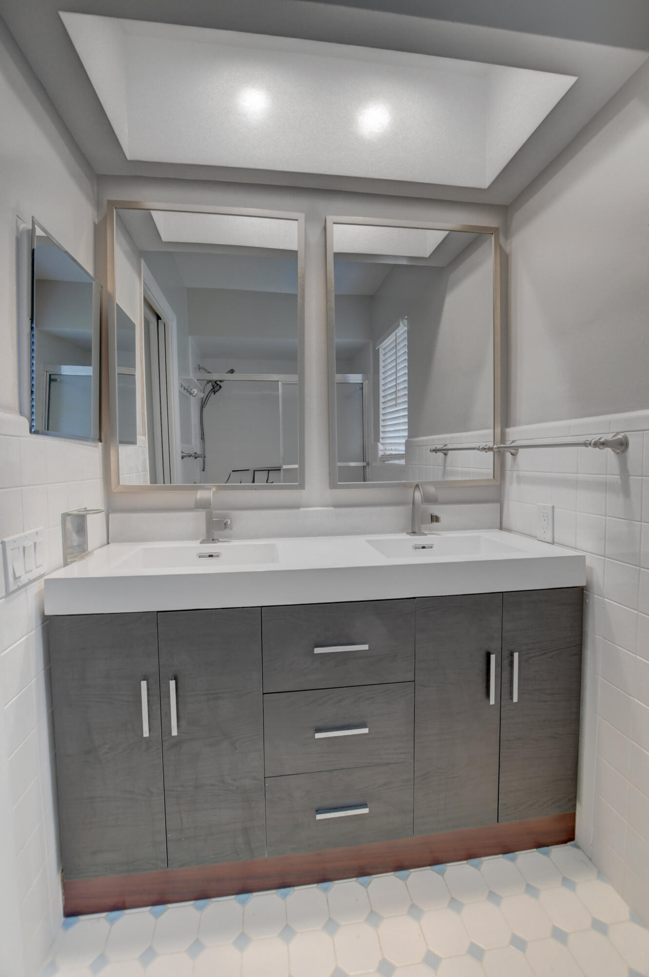 1149 Southwest 11th Street Boca Raton, FL 33486 - Photo 29 of 58 Primary Bath