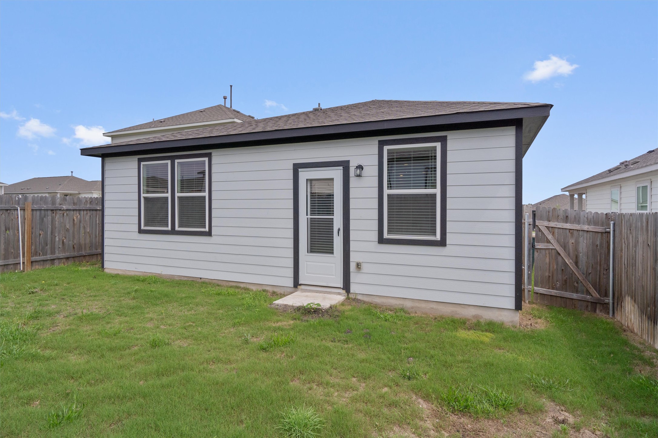 10613 Ridan Way Buda, TX 78610 - Photo 29 of 32