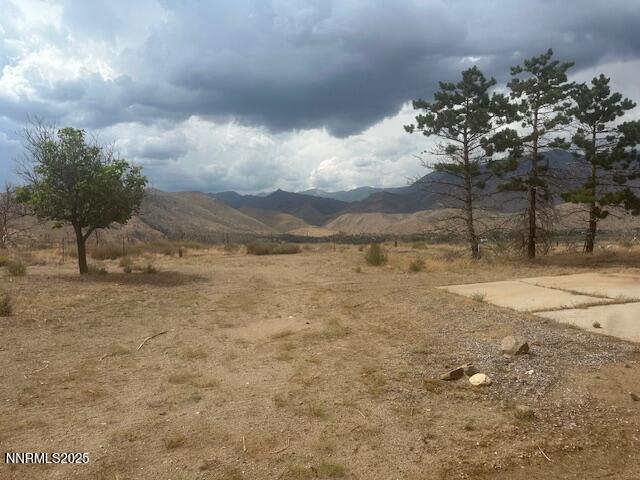 38 Burcham Flat Road Coleville, CA 96107 - Photo 24 of 39 a view of a yard with wooden fence