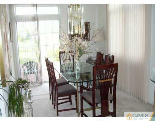 98 Winthrop Road Monroe Township, NJ 08831 - Photo 3 of 8 Gallery Image 3