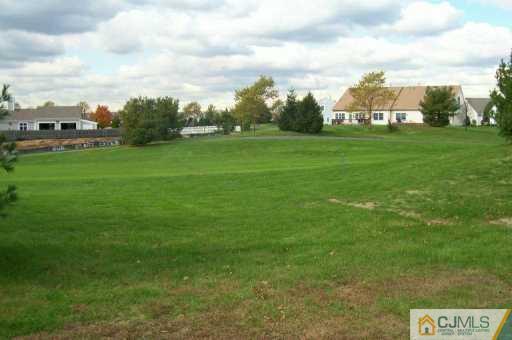 98 Winthrop Road Monroe Township, NJ 08831 - Photo 7 of 8 Gallery Image 7
