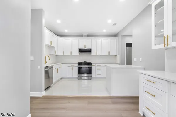 $4,100 | 3 Caroline Foster Court, Morristown, NJ 07960