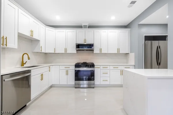 $4,100 | 3 Caroline Foster Court, Morristown, NJ 07960