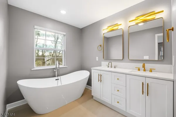 $4,100 | 3 Caroline Foster Court, Morristown, NJ 07960