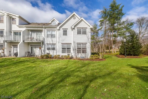 $4,100 | 3 Caroline Foster Court, Morristown, NJ 07960