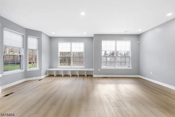 $4,100 | 3 Caroline Foster Court, Morristown, NJ 07960