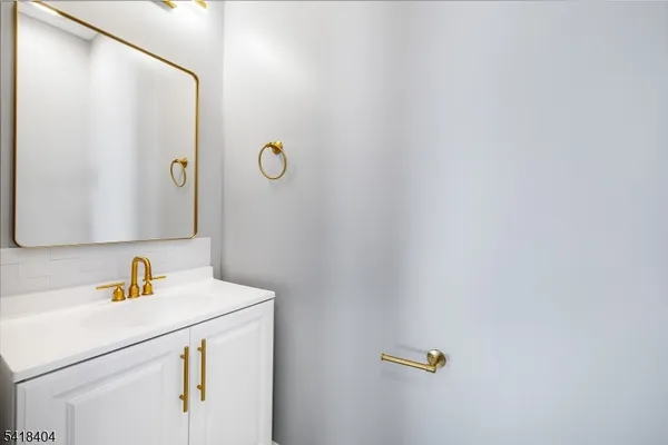 $4,100 | 3 Caroline Foster Court, Morristown, NJ 07960