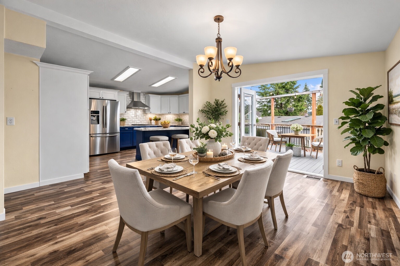 12601 Northeast 197th Street Bothell, WA 98011 - Photo 14 of 38