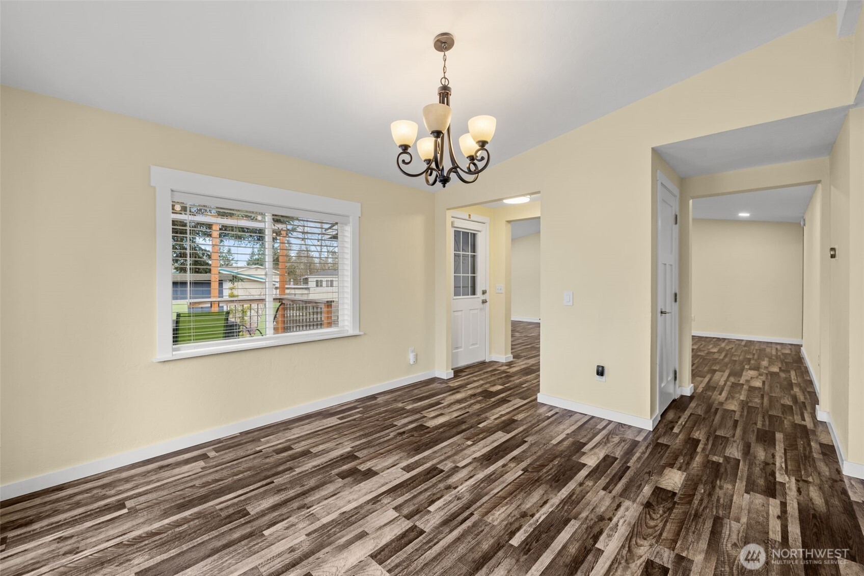 12601 Northeast 197th Street Bothell, WA 98011 - Photo 16 of 38