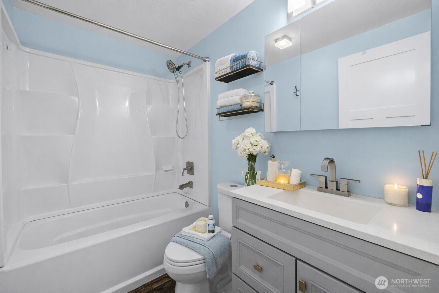 12601 Northeast 197th Street Bothell, WA 98011 - Photo 29 of 38