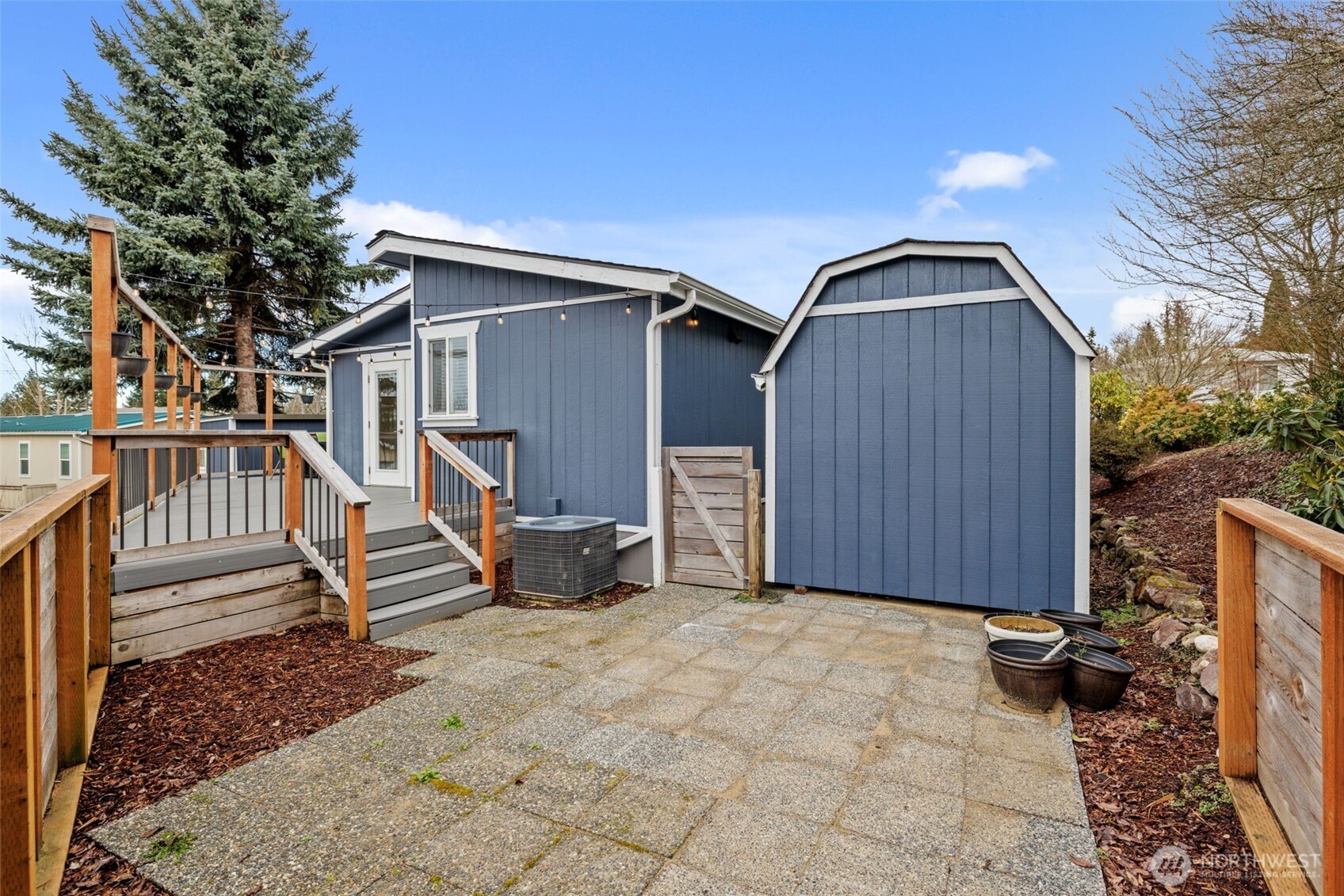 12601 Northeast 197th Street Bothell, WA 98011 - Photo 36 of 38