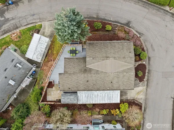 $3,900 | 12601 Northeast 197th Street, Bothell, WA 98011
