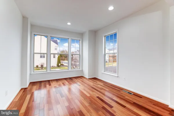 $3,700 | 42639 Chisholm Drive, Broadlands, VA 20148