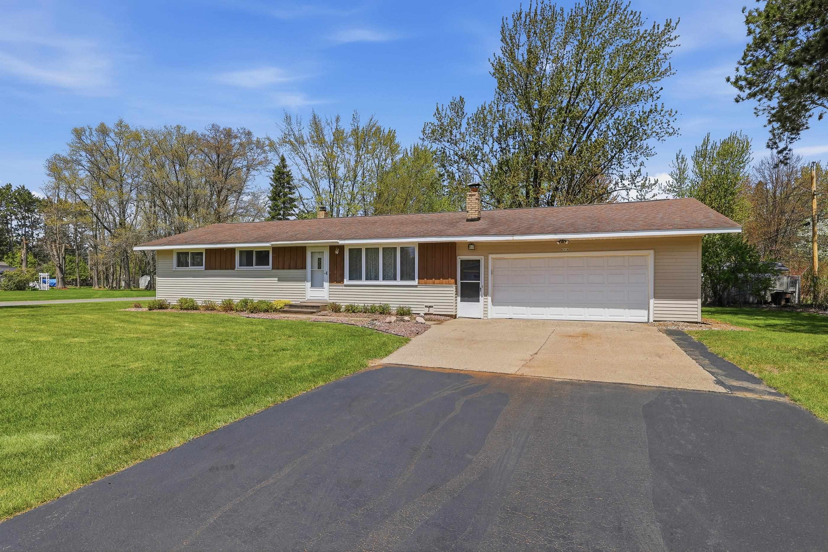 4314 2nd Street Stevens Point, WI 54481 - Photo 2 of 41