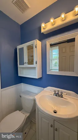 $2,200 | 5902 Griffith Way, Fredericksburg, VA 22407