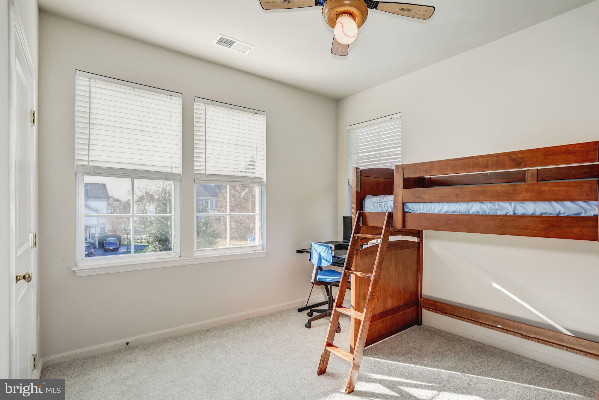9029 Roaring Spring Loop Bristow, VA 20136 - Photo 19 of 28 Gallery Image 19