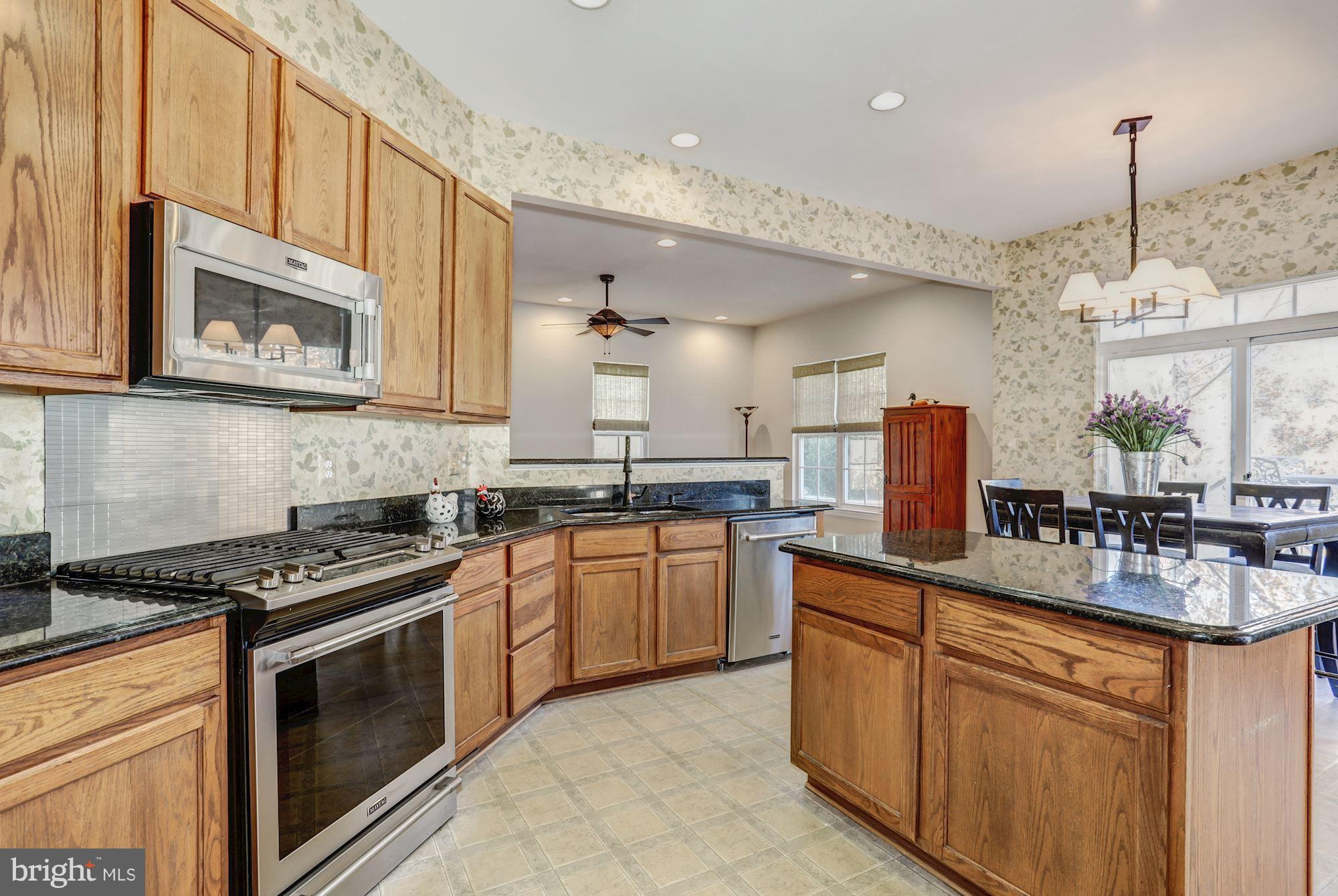 9029 Roaring Spring Loop Bristow, VA 20136 - Photo 9 of 28 Gallery Image 9