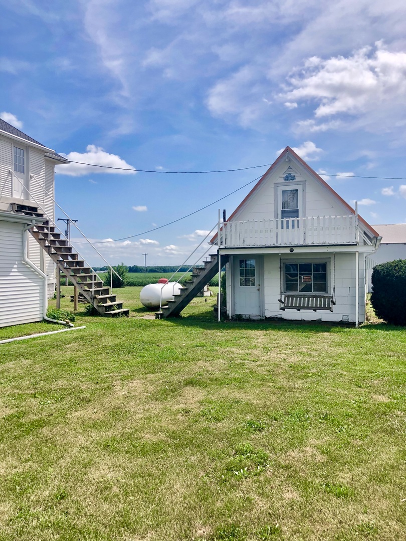 1197 Pin Oak Road Amboy, IL 61310 - Photo 7 of 23