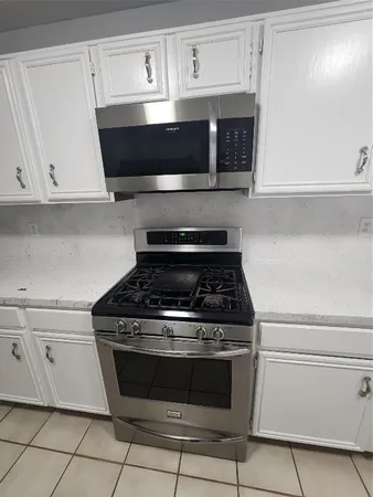 $2,350 | 5507 Clarkston Lane, Spring, TX 77379