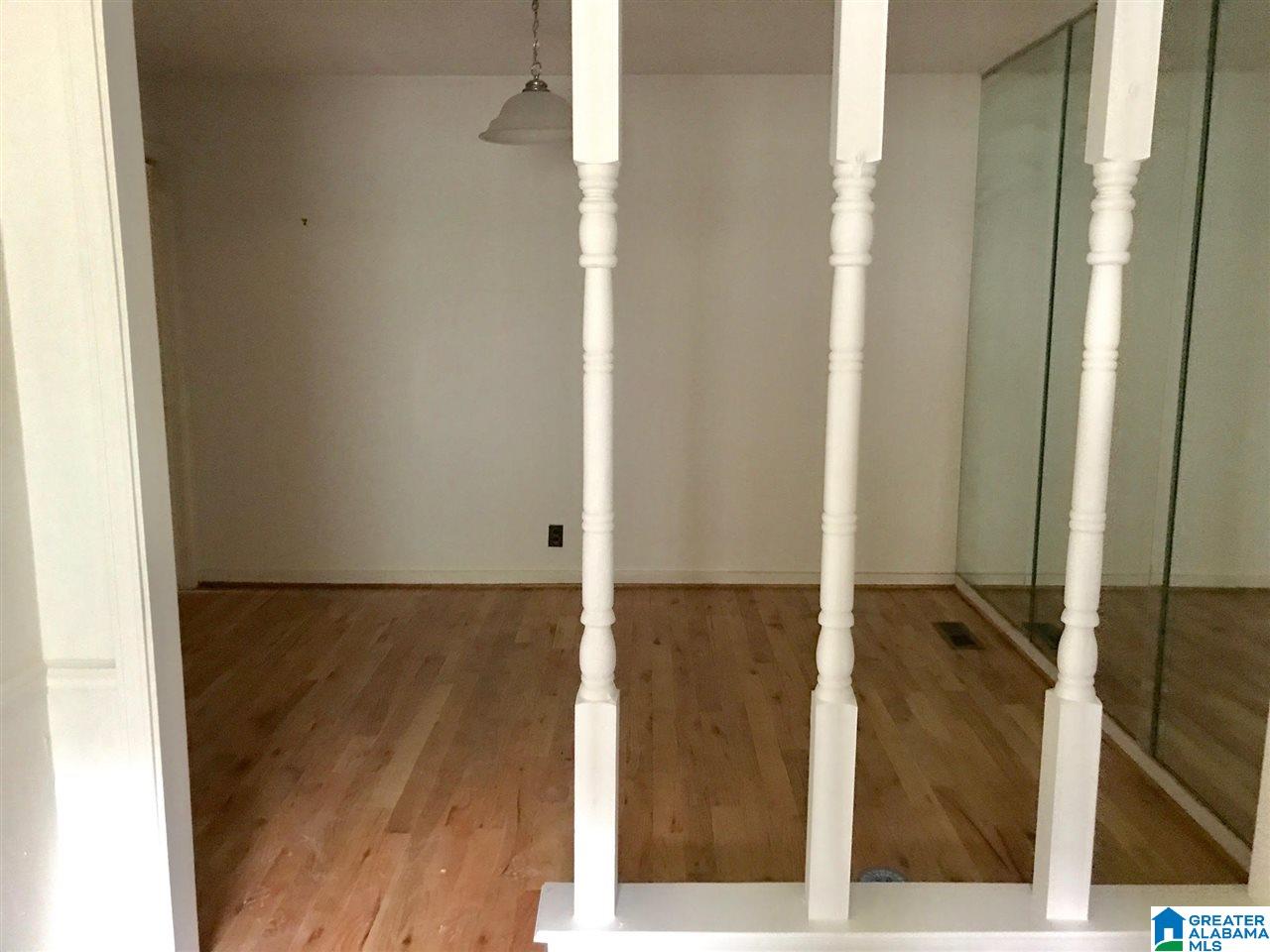 1332 Elm Street Southwest Birmingham, AL 35211 - Photo 4 of 10